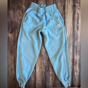 Nike Kids Sportswear Club Light Blue Jogger Sweatpants M 8/10